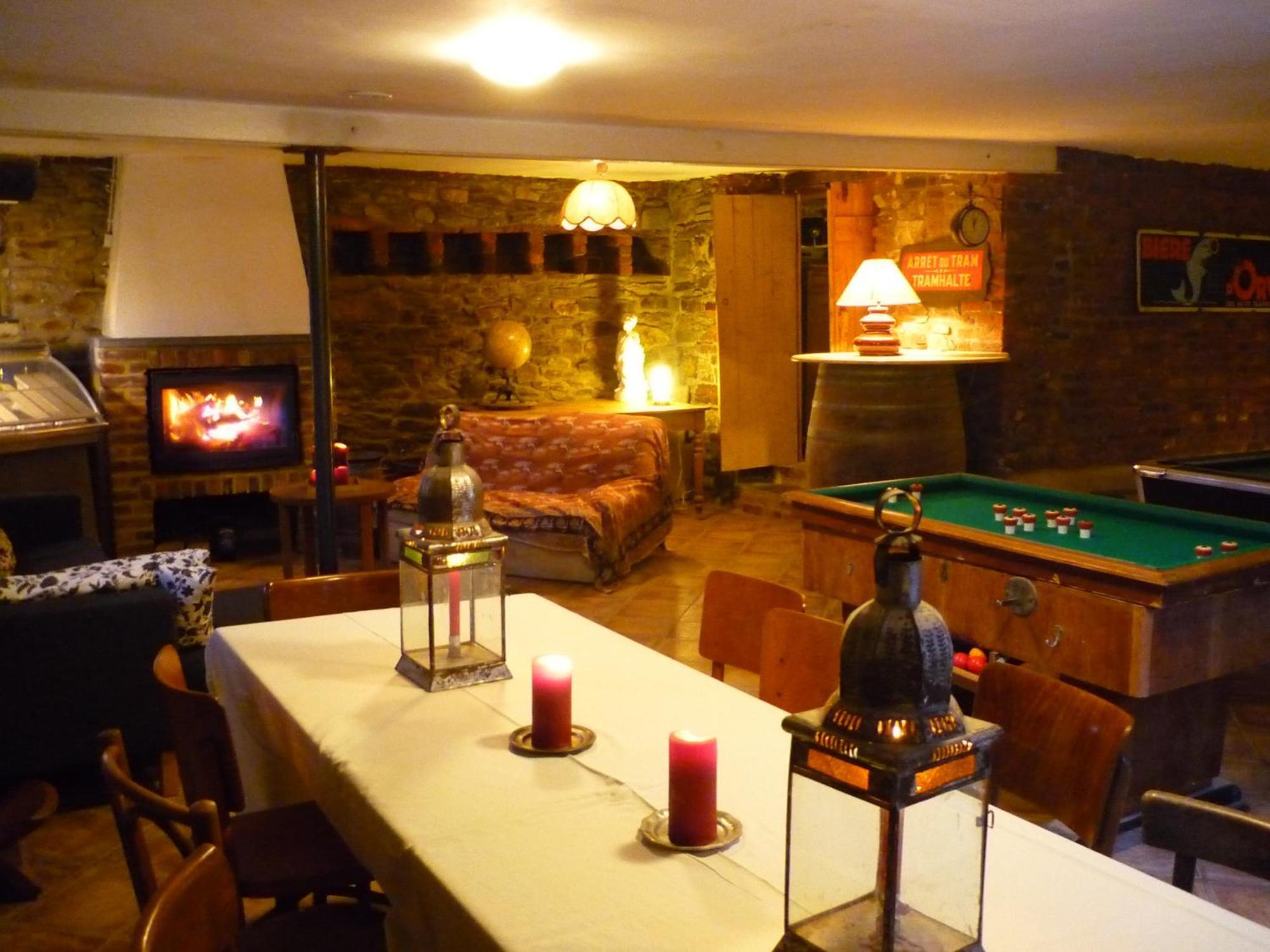 B&B Les Trois Voisins Bourseigne-Vieille Zewnętrze zdjęcie