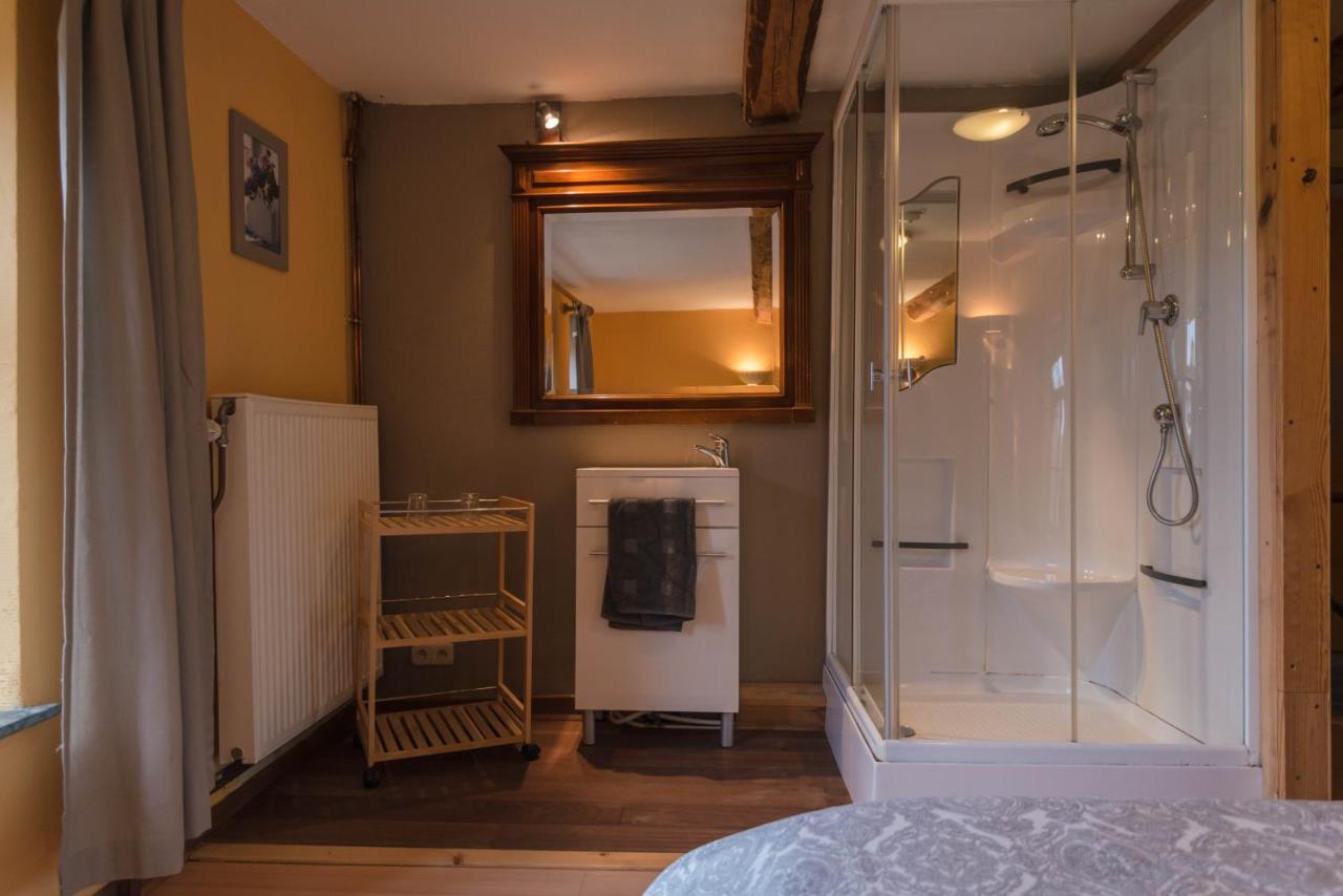 B&B Les Trois Voisins Bourseigne-Vieille Zewnętrze zdjęcie