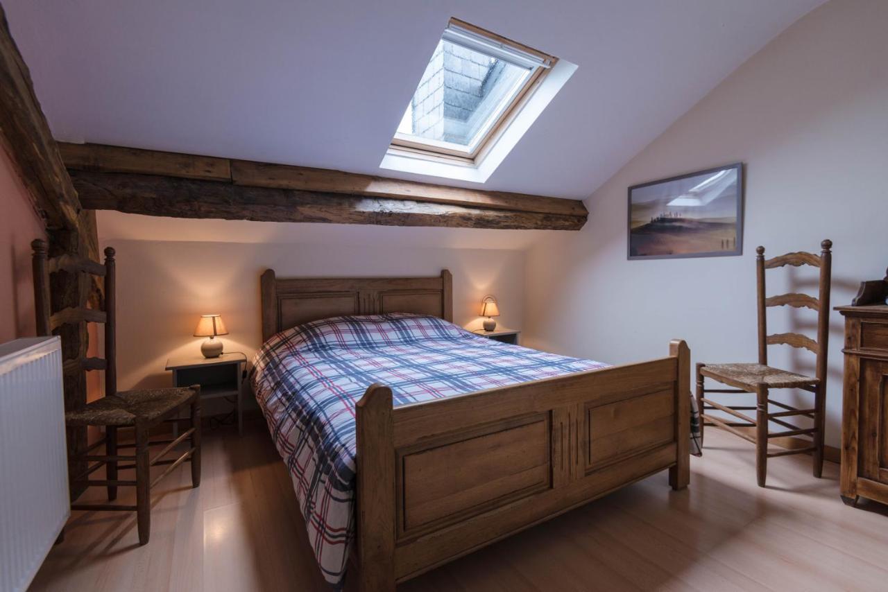 B&B Les Trois Voisins Bourseigne-Vieille Zewnętrze zdjęcie