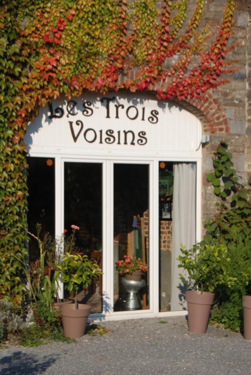 B&B Les Trois Voisins Bourseigne-Vieille Zewnętrze zdjęcie