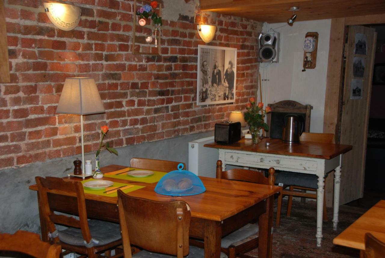 B&B Les Trois Voisins Bourseigne-Vieille Zewnętrze zdjęcie